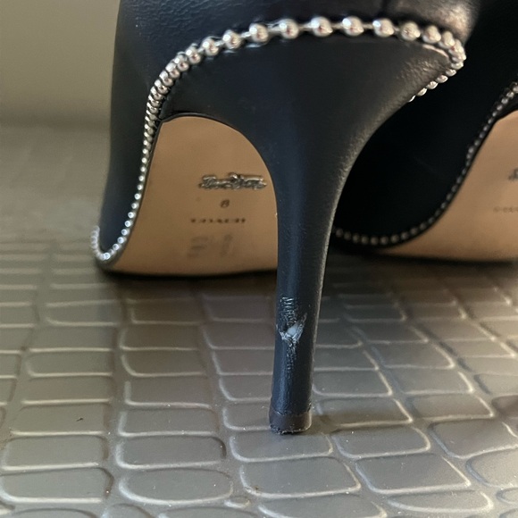 Elegant Coach SAMANTHA Black Heels with Beaded Detailing - Picture 7 of 7